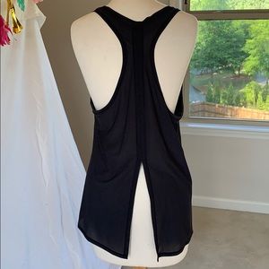 Lululemon sheer tank with slit up the back sz 10